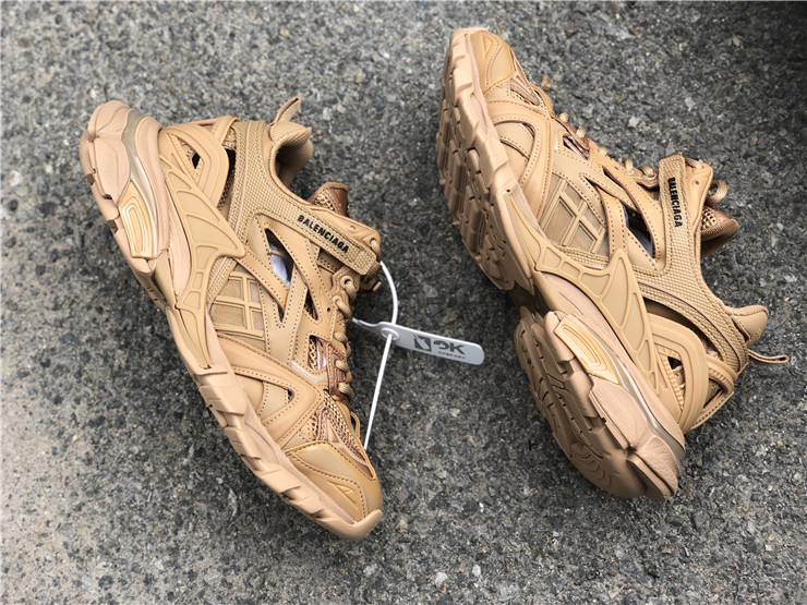 balenciaga muddy shoes