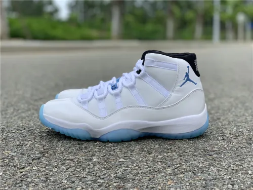 AirJordan11 LegendBlue