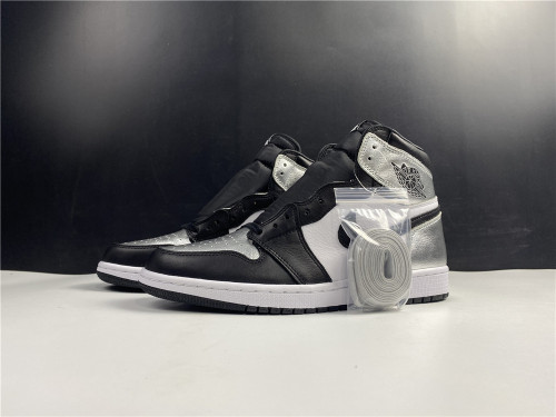 Air Jordan 1 High OG WMNS “Silver Toe”