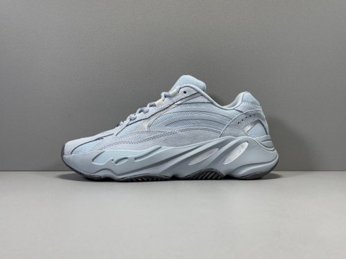 YEEZY BOOST 700 V2 “HOSBLU” FW8424