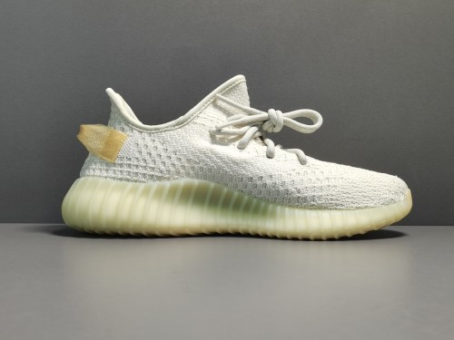 Yeezy Boost 350 V2 “Light＂GY3438