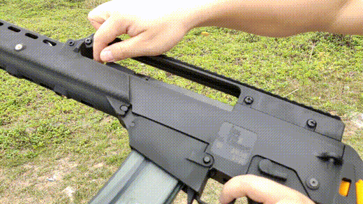 pull the ldt g36k charging handle