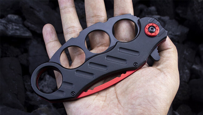 Outdoor Multi-functional Camping Hiking Knuckle Folding Knife