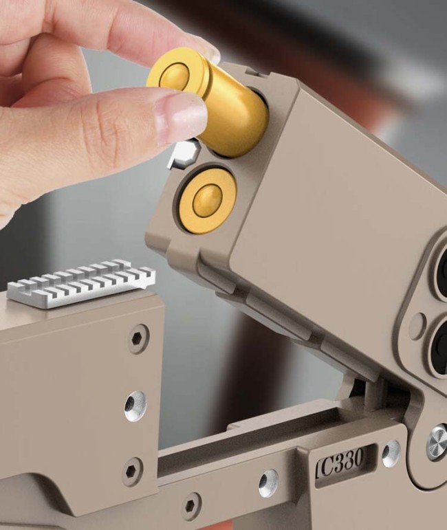 IC380 Cellphone Shell Ejecting Folding Foam Blaster