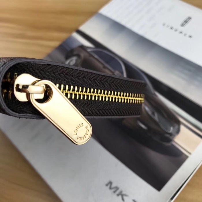 ルイヴィトン ジッピーウォレット ラウンドファスナー式財布 M60017-A