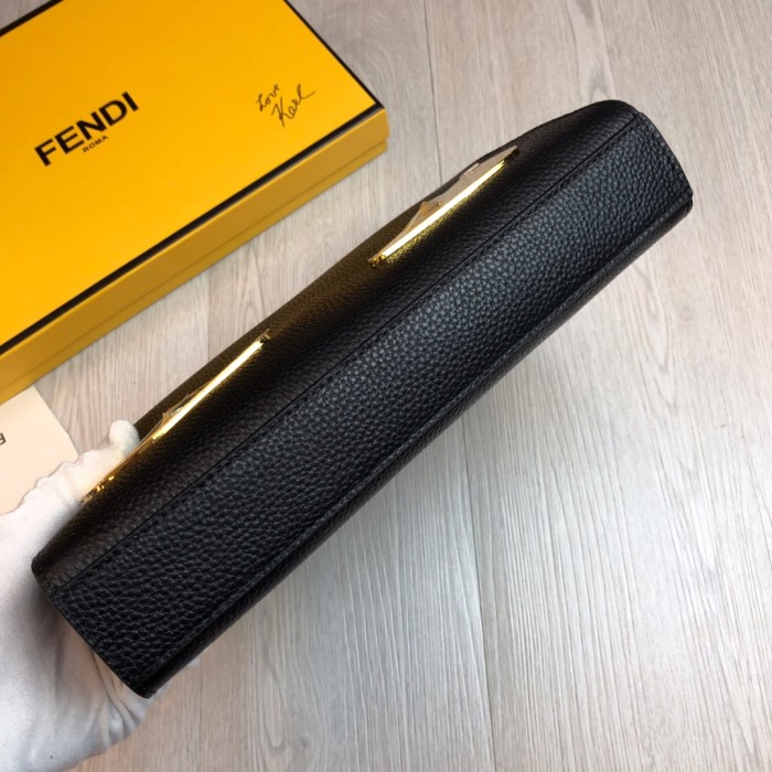 特N品 FENDI/フェンディ 財布 セカンドバッグ XD19P350-FD17