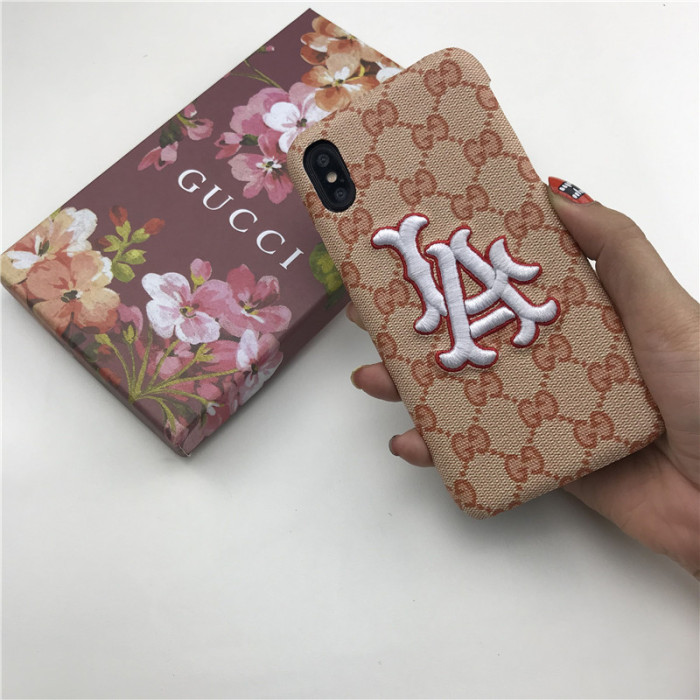 グッチ iphone xs/xs maxケース エルメス ルイヴィトン iphone xr/xケース おしゃれ iphone 8/7 plusケース お洒落 galaxy s9/10e/10+ケース ペアお勧め