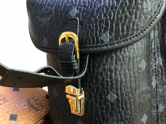 MCM(エムシーエム) 超高品質 後背包 リュック 5926-MC176