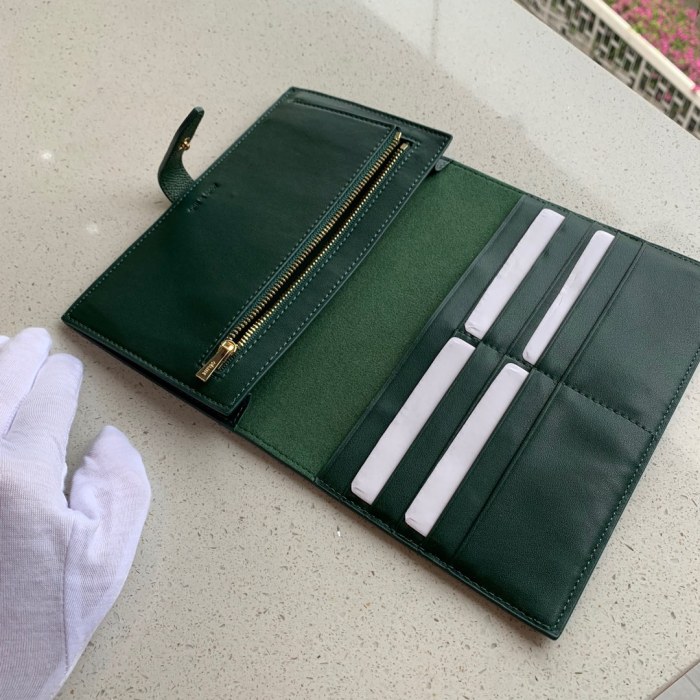 セリーヌ(CELINE）19SS 大号 長財布 カードケース 31AN-CL111