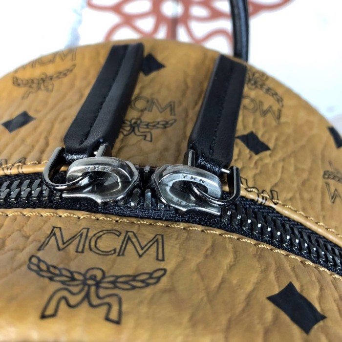 MCM(エムシーエム) 超高品質 後背包 リュック 5826-MC339