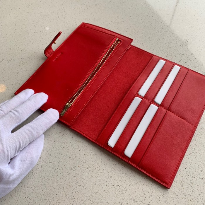 セリーヌ(CELINE）19SS 大号 長財布 カードケース 31AN-CL114