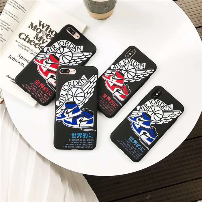 ジョーダン iphone xr/xs maxケース 個性ブランド Jordan iphone xs/xケース スポーツ風 ナイキ アイフォン 8/7 plusケース NBA靴付け 激安新品