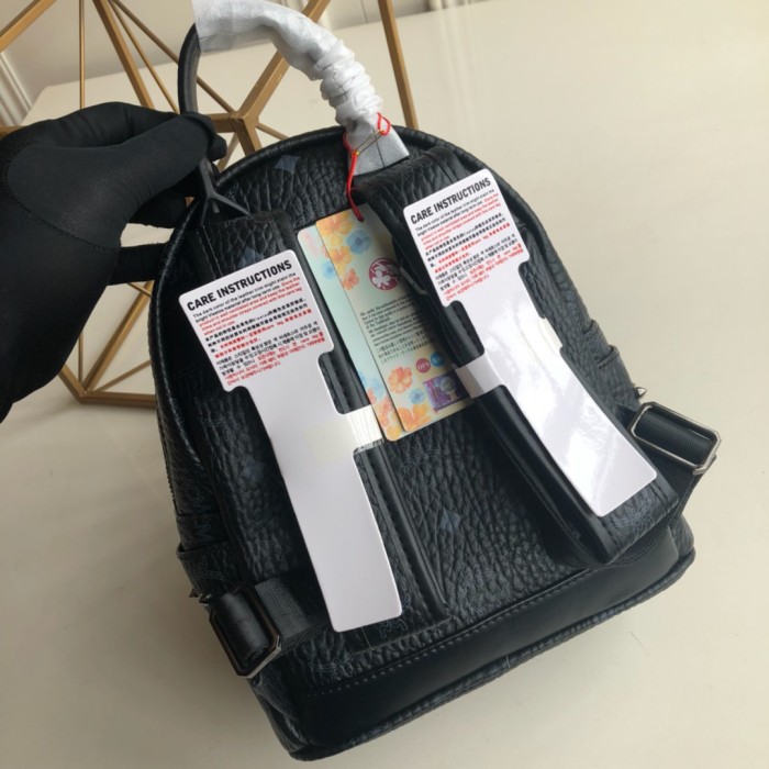 19SS エムシーエム 中号サイズ 後背包 リュック 88023-1-MC453