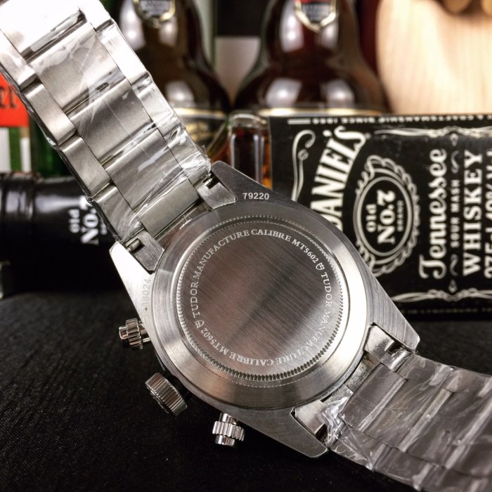 チュードル（TUDOR ）メンズ 時計 42mm 激安販売 腕時計 TUD-TSH380-24