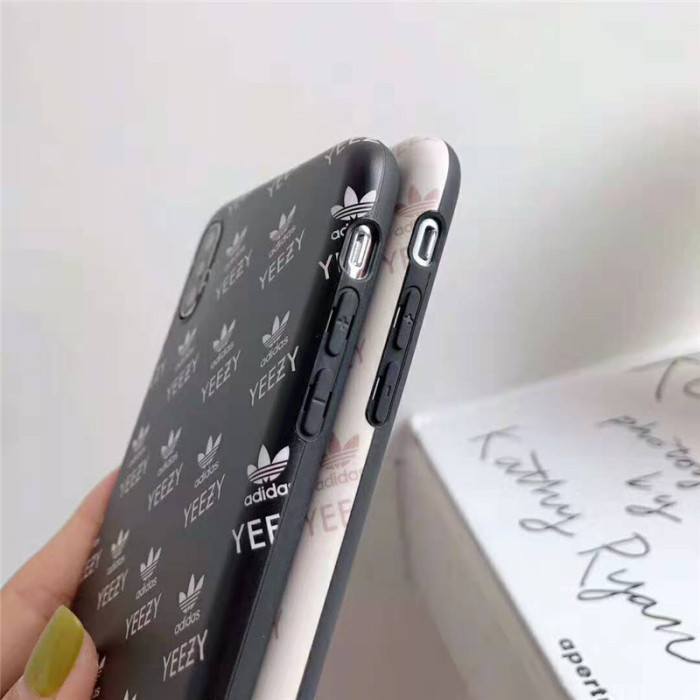 アディダスiphone xr/xs maxケースブランド iphone 11/ximaxケースadidasスポーツ風 アイフォン x/8/7 plusカバー