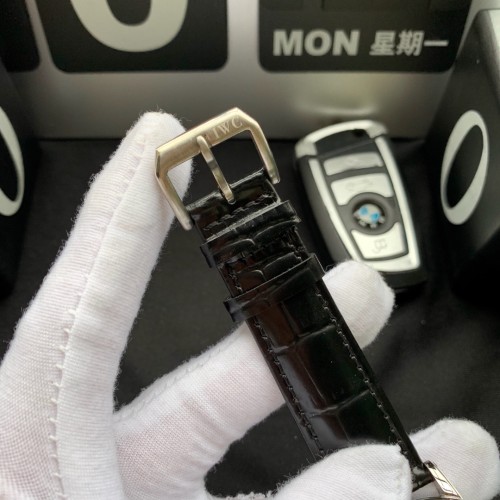 IWC(アイダブリューシー) 腕時計 40mm 自動巻き メンズ IWC-TSH420-42