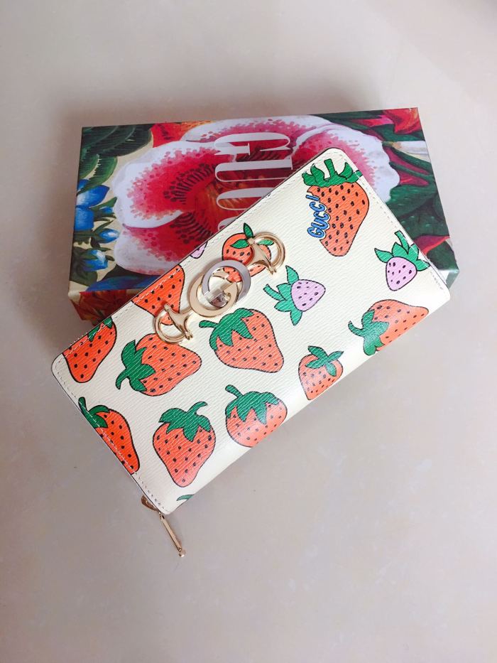 通販 GUCCI グッチ 長財布 ラウンドファスナー式財布 570661-1
