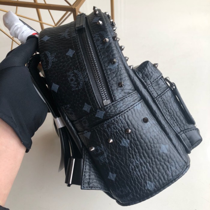 19SS エムシーエム 中号サイズ 後背包 リュック 88023-1-MC453