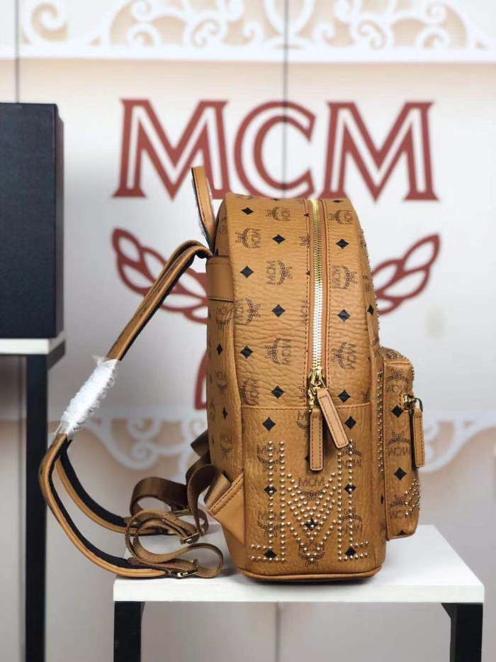 19SS エムシーエム 中号サイズ 後背包 リュック 5927-MC081