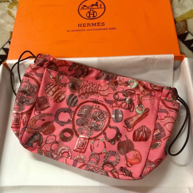 新品 エルメス [HERMES] ポーチ 収納バッグ TA2001P250-HE-21