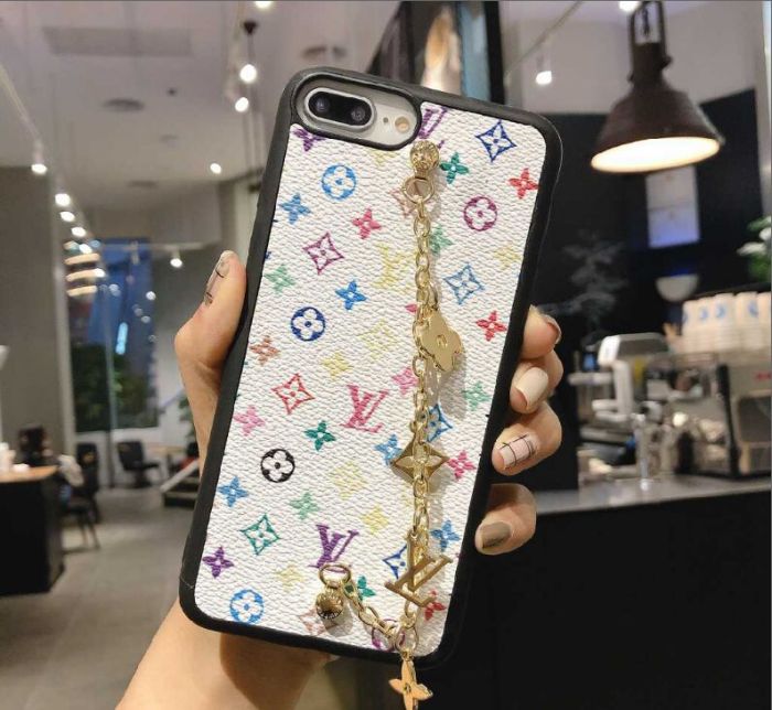 経典設計 LV ルイヴィトンiphone11/11pro/11pro maxケース人気 デザイン性 芸能人愛用