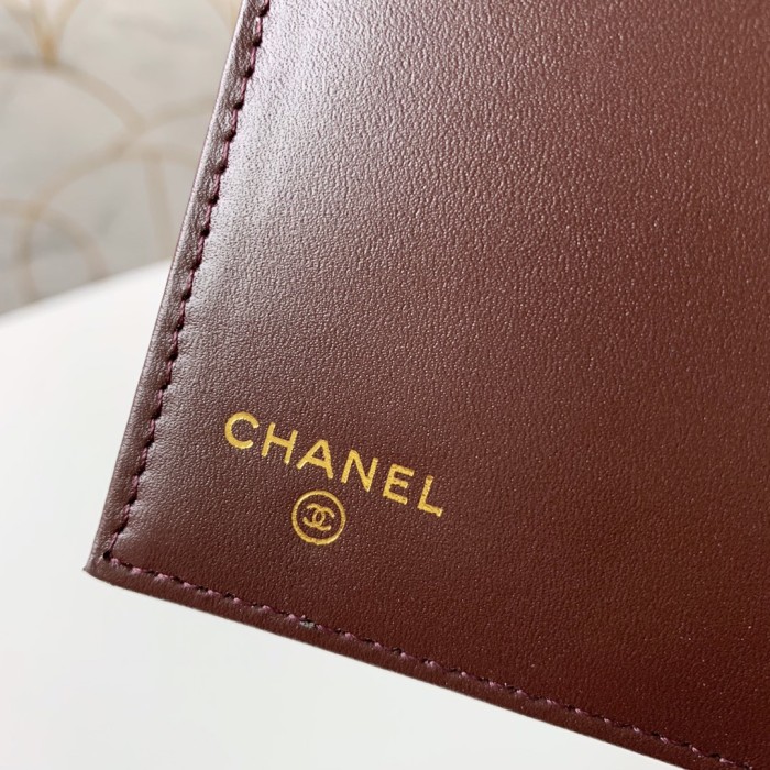 シャネルCHANEL パスポートケース 三つ折り財布 JJX2002P180-AP0218-1
