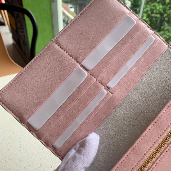 セリーヌ(CELINE）19SS 大号 長財布 カードケース 4184-CL128