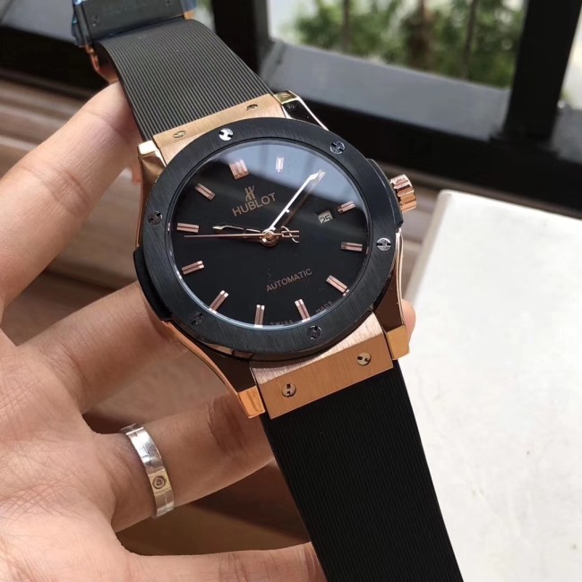 HUBLOTウブロ 美品 メンズ 腕時計 クォーツ 値下げプライスコピー HU-HYD300-005