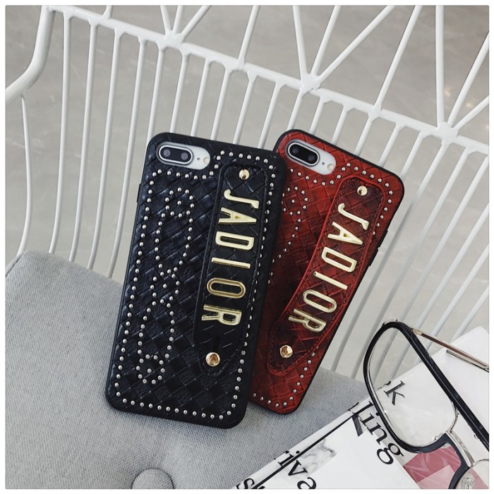 ディオール iphone xr/xs maxケース お洒落ブランド アイフォンxs/xカバー Dior iphone 7/8plusケース ハンドベルト付け　ペア向け