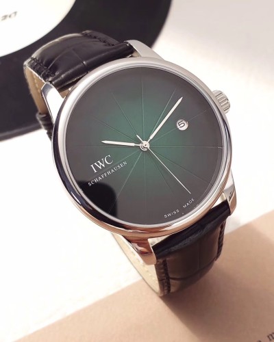 IWC(アイダブリューシー) 腕時計 自動巻き 40mm メンズ IWC-WD520-088