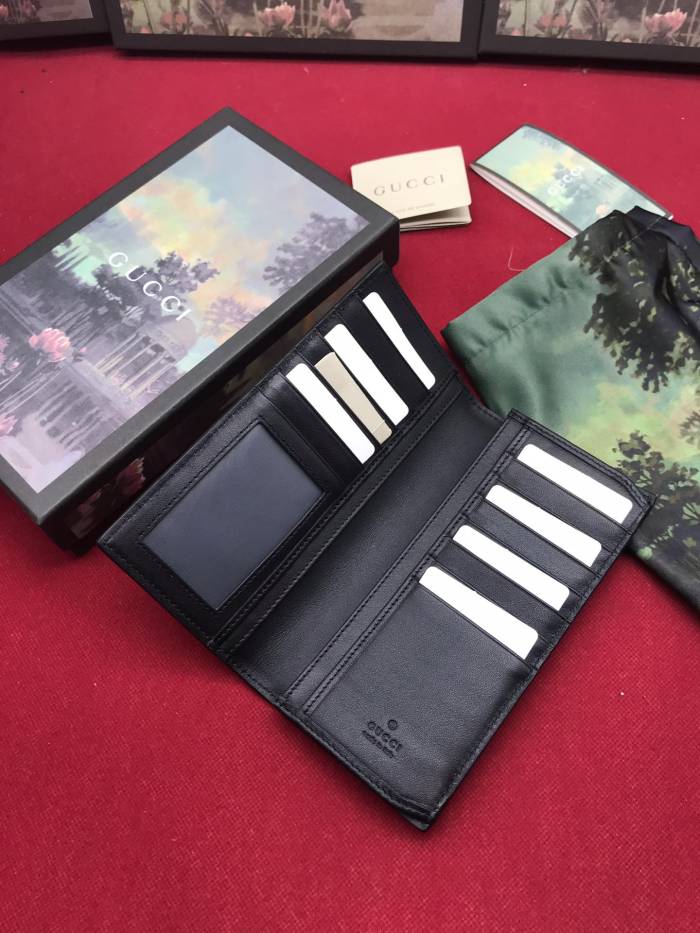 GUCCI グッチ 長財布 二つ折り財布 名刺入れ 307774-1 新作