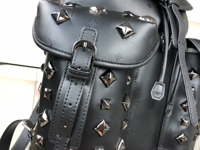 MCM(エムシーエム) 超高品質 後背包 リュック 5926-MC175