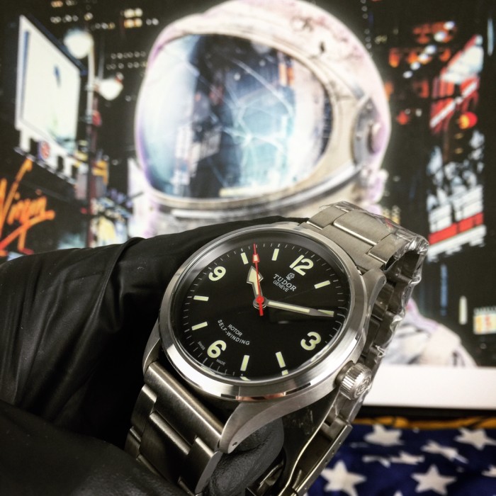 チュードル（TUDOR ）メンズ 時計 42mm 自動巻き 腕時計 TUD-TSH340-36