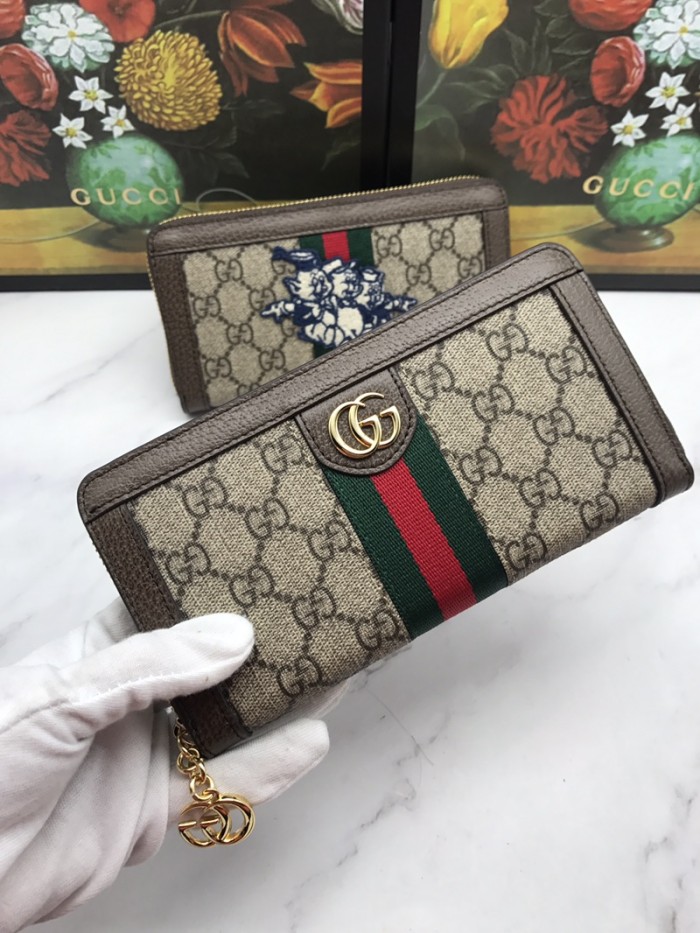 美品 GUCCI グッチ 長財布 ラウンドファスナー式財布 523154-3