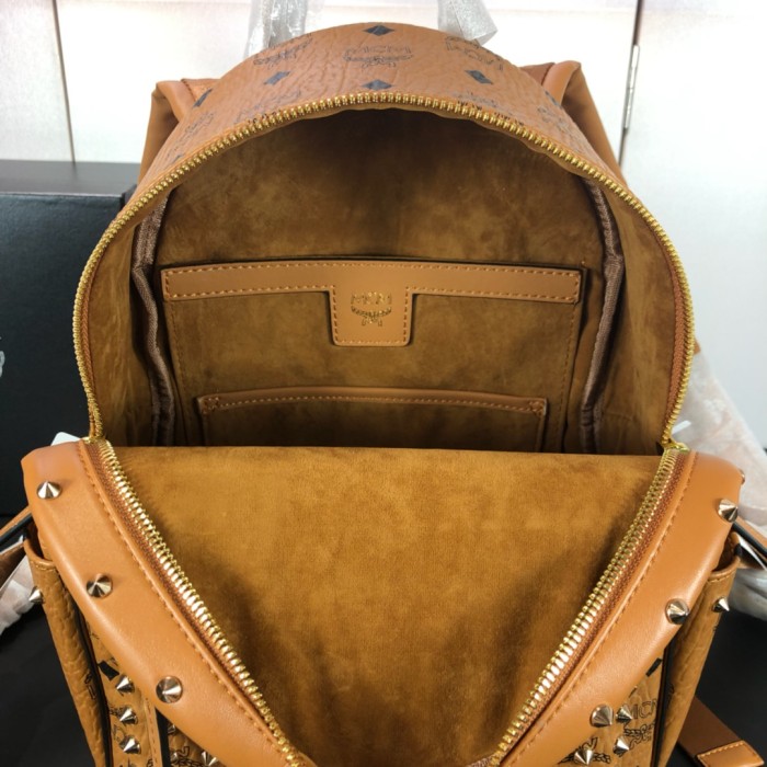 19SS エムシーエム ミニサイズ 後背包 リュック MK19P320-MC057
