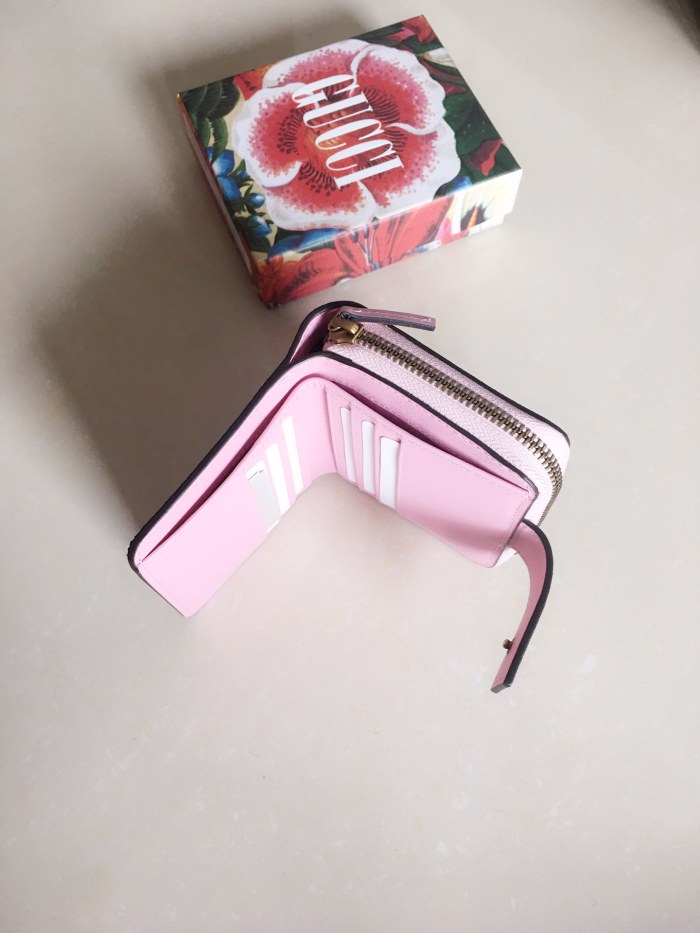 高品質 GUCCI グッチ 短財布 Wホック二つ折り財布 573844-1
