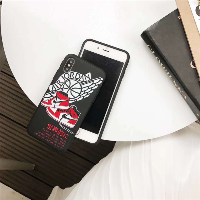 ジョーダン iphone xr/xs maxケース 個性ブランド Jordan iphone xs/xケース スポーツ風 ナイキ アイフォン 8/7 plusケース NBA靴付け 激安新品