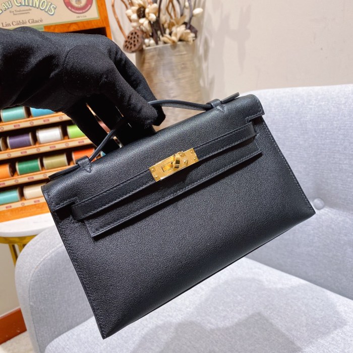 新品 エルメス 手作り 財布 セカンドバッグ MINIKELLY TA2001P-HE-21