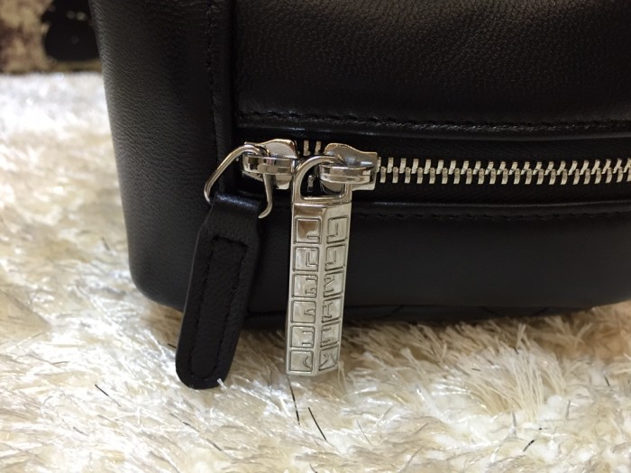 CHANEL(シャネル) 激安 コスメポーチ.セカンドバッグ 31104-344