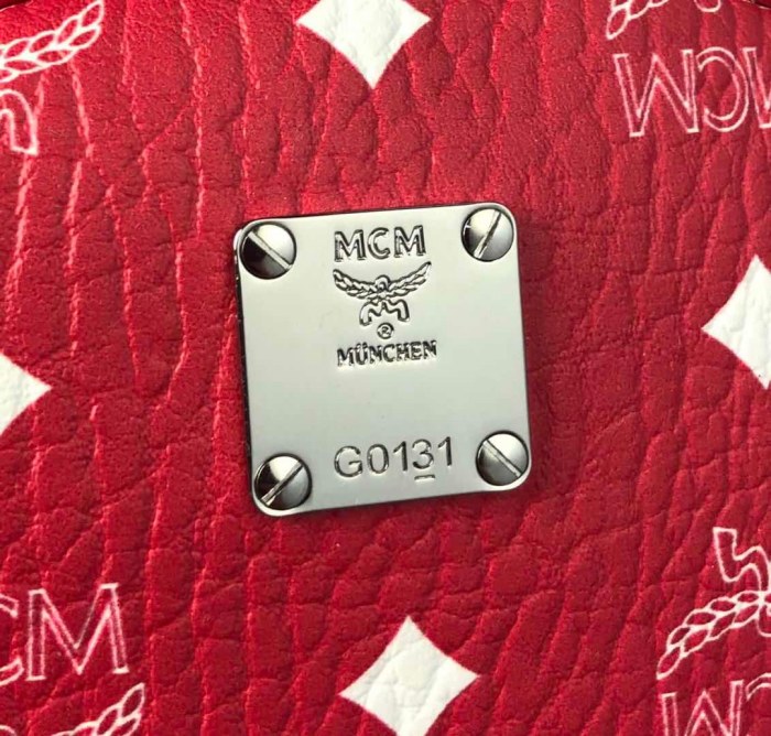 MCM(エムシーエム) 超高品質 後背包 リュック 5734-MC294