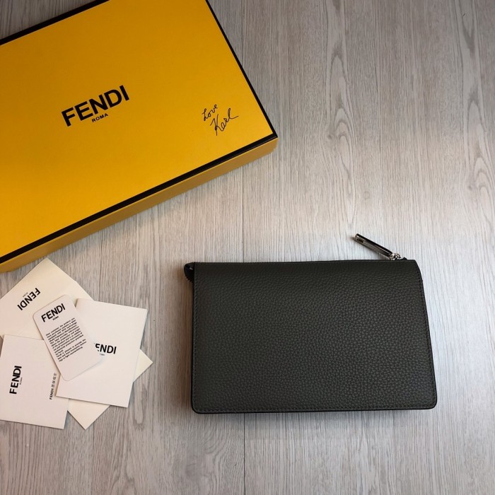 特N品 FENDI/フェンディ 財布 セカンドバッグ XD19P380-FD22