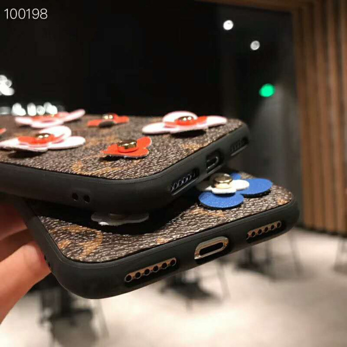 ルイヴィトン iphone xrケース アイフォンxs maxカバー ブランド おしゃれ 花飾り iPhone x/7/8plusケース 人気 芸能人愛用