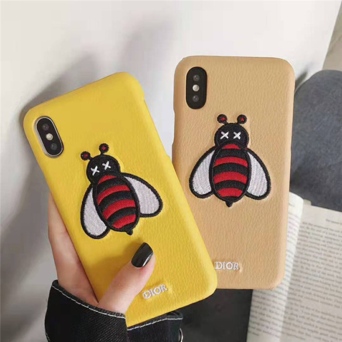 Dior ディオールiphone xr/xs maxケースレディース向けiphone XI/11/Xケース可愛い刺繍ミツバチ アイフォン 8/7plusケース人気お洒落