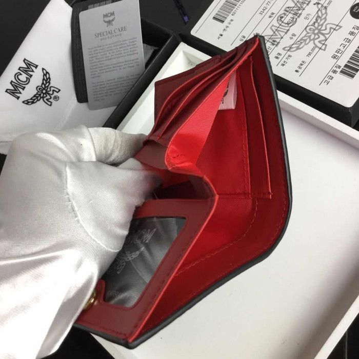 MCM(エムシーエム) 新作通販 二つ折り財布 短財布 8018-MC505