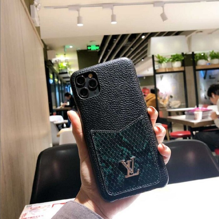 新作LV ルイヴィトンiphone11/11pro/11pro maxケース 大人気 デザイン性 芸能人愛用