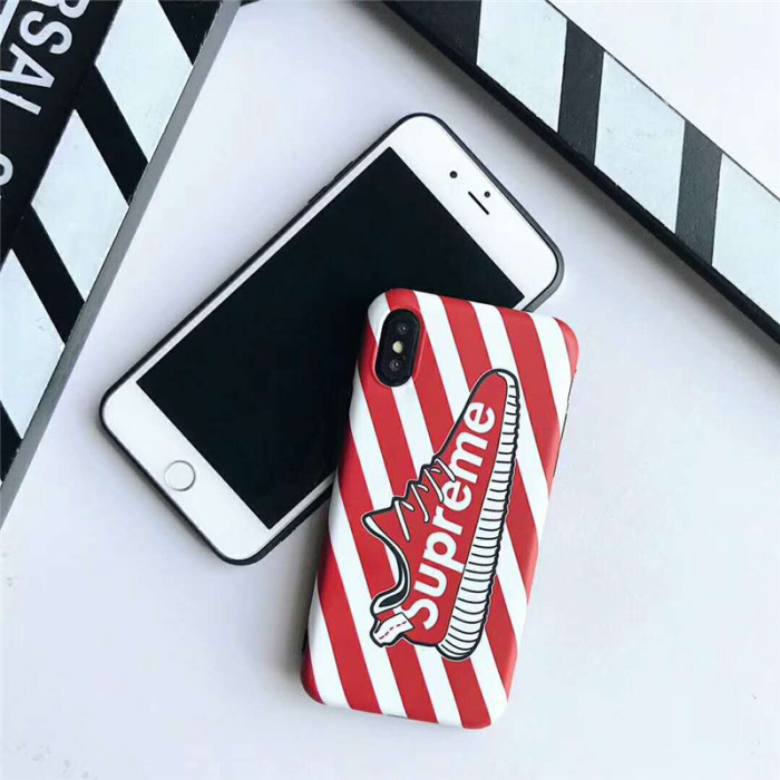 シュプリーム iphone xr/xs maxケース 個性 ブランド supreme アイフォン x/xs カバー 人気 iphone xr/8プラスケース ペア向け