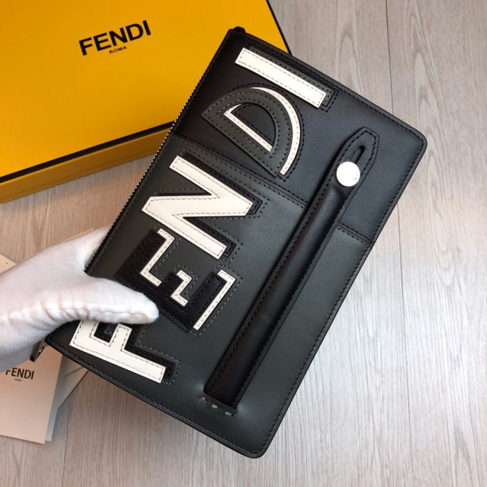 特N品 FENDI/フェンディ 財布 セカンドバッグ XD19P380-FD25
