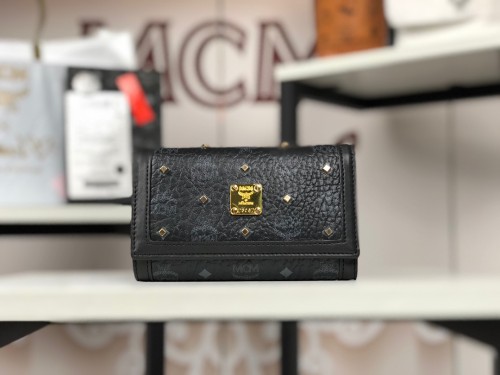 人気商品激安 エムシーエム 短財布 三つ折り財布 8033-MC496