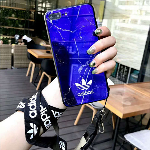アディダス adidas iphone xrケース アイフォンxs/xs maxカバー ブランド おしゃれ 大理石 光沢感 ストラップ付き iphone x/7/8/6SPlusケース 人気 耐衝撃 芸能人愛用