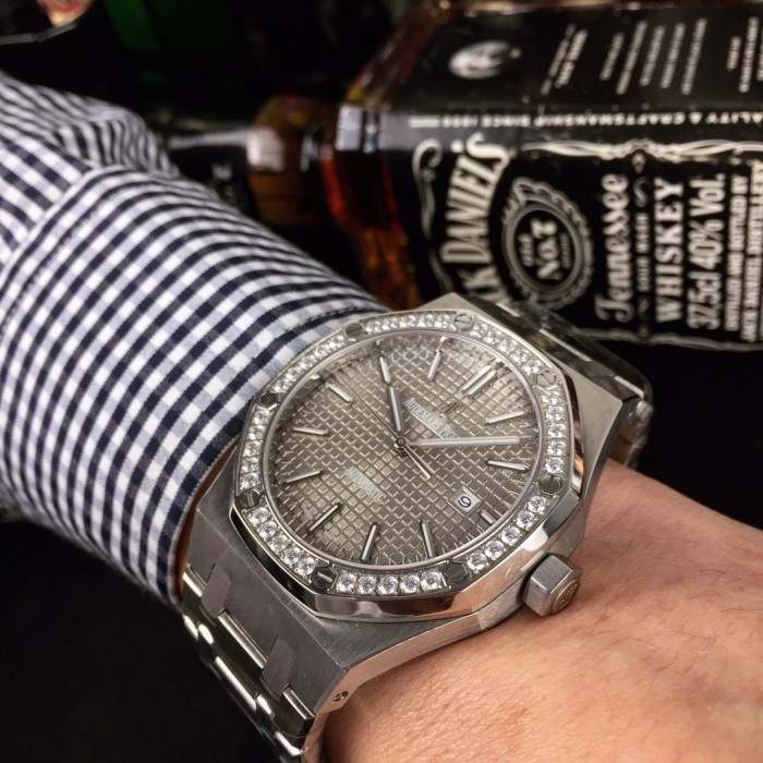 オーデマ ピゲ【AUDEMARS PIGUET】自動巻き メンズ 時計 AP-TSH440-031